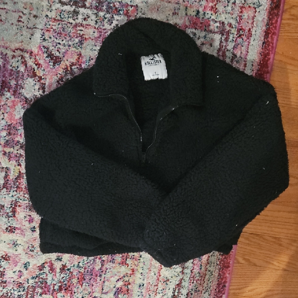 Hollister Black Fleece Pullover